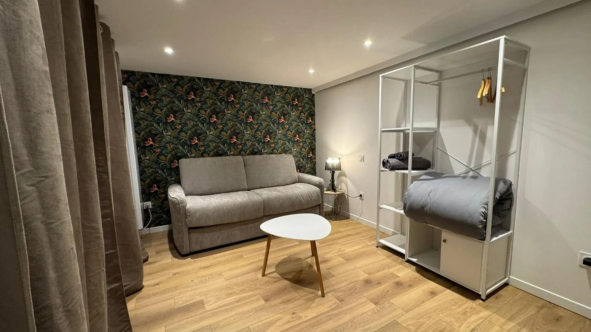 2 Twenty Fort Studio With Pool Lyon Villeurbanne